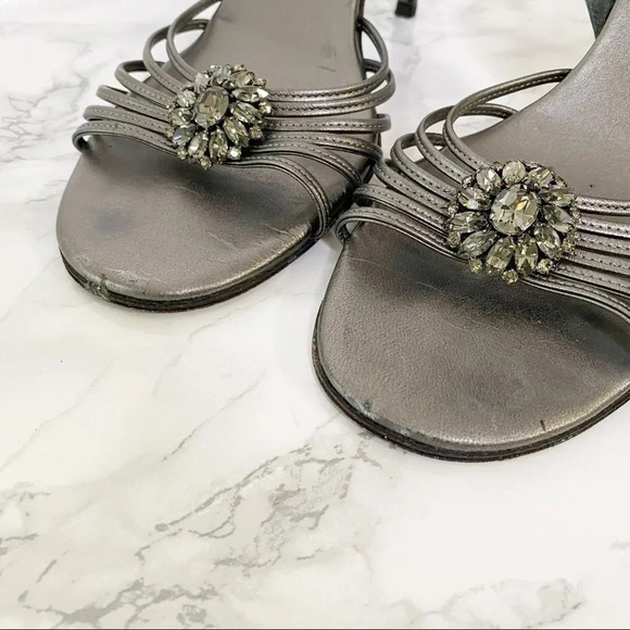 Yves Saint Laurent Grey Silver Leather Crystal Embellishment Heels Size 8 - Picture 3 of 9